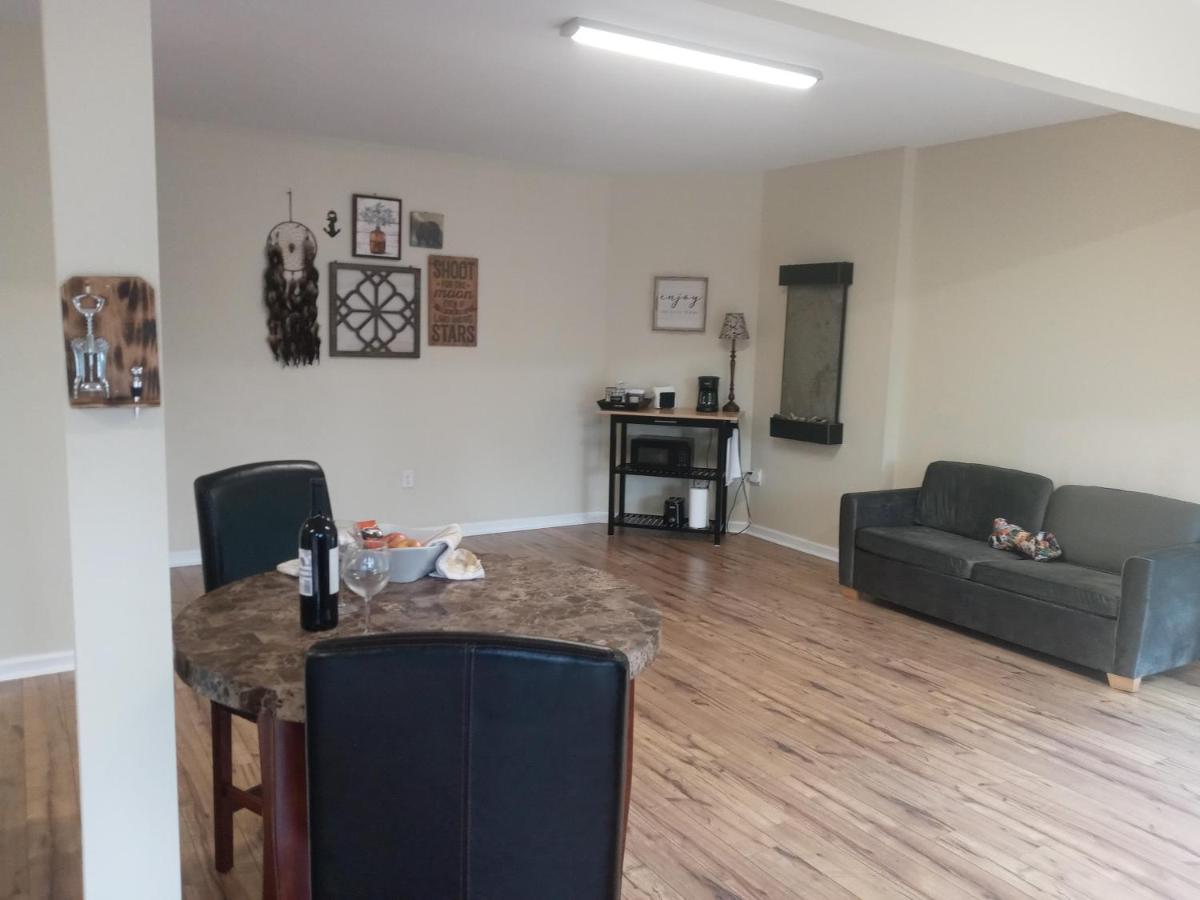 Appartamento Tranquil Creekside Mountain View Getaway Clyde Esterno foto